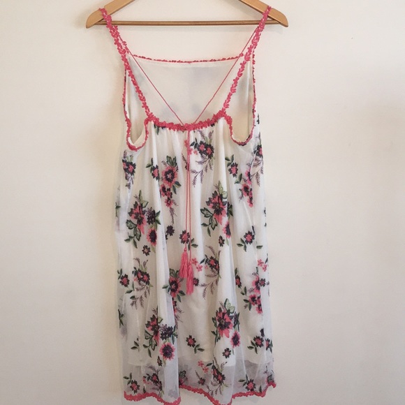 Chelsea & Violet | Dress - Picture 5 of 7